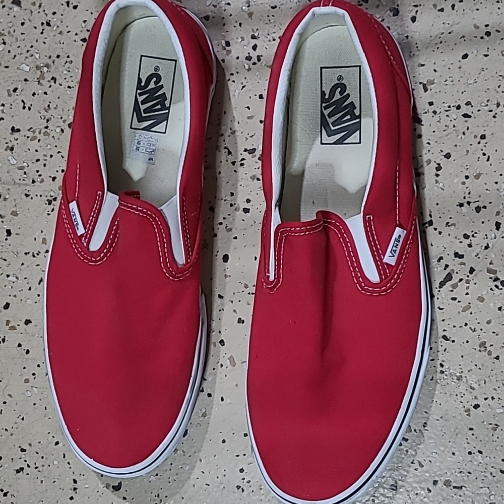 Vans - Picture 2 of 4